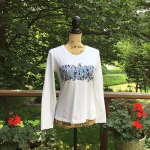 OYSHO Beautiful Penguin Picture w/ Enjoy T-shirt